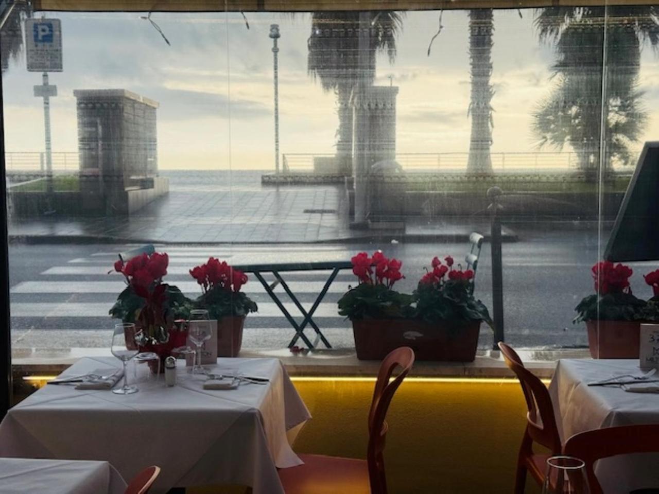 Hotel Ristorante Milton Varazze Εξωτερικό φωτογραφία