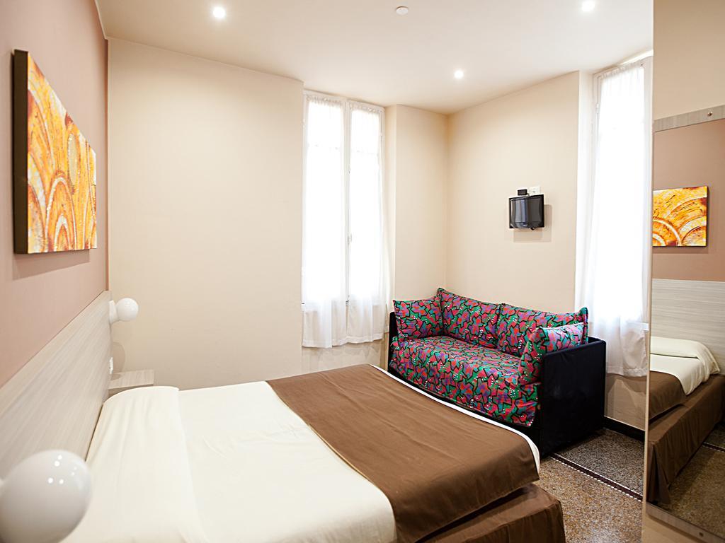 Hotel Ristorante Milton Varazze Εξωτερικό φωτογραφία