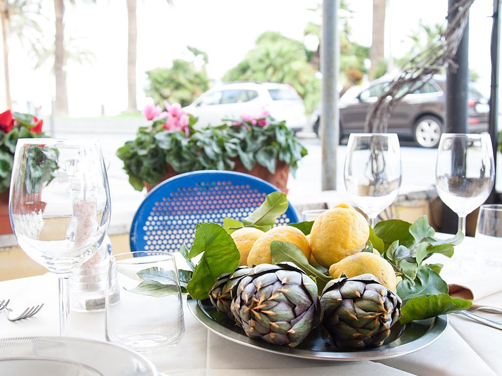 Hotel Ristorante Milton Varazze Εξωτερικό φωτογραφία